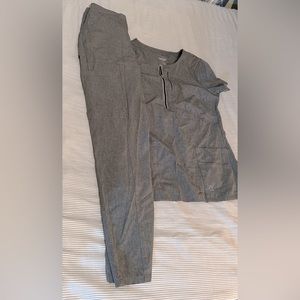 Used Jaanuu scrub top and bottom